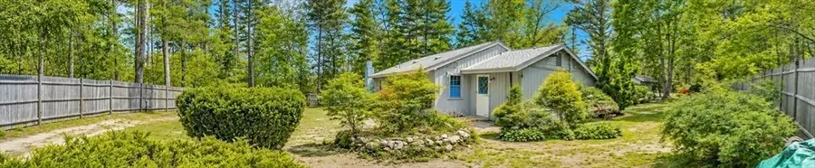 77 Center St, Carver, MA 02330 - #2