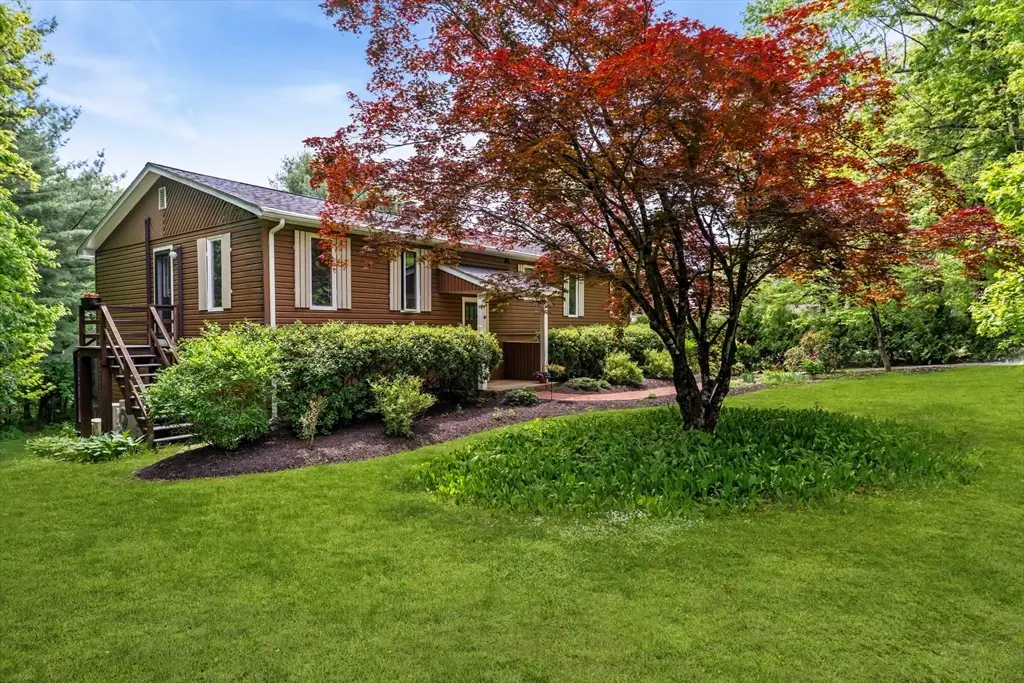 788 Burts Pit Rd, Northampton, MA 01062 - #1