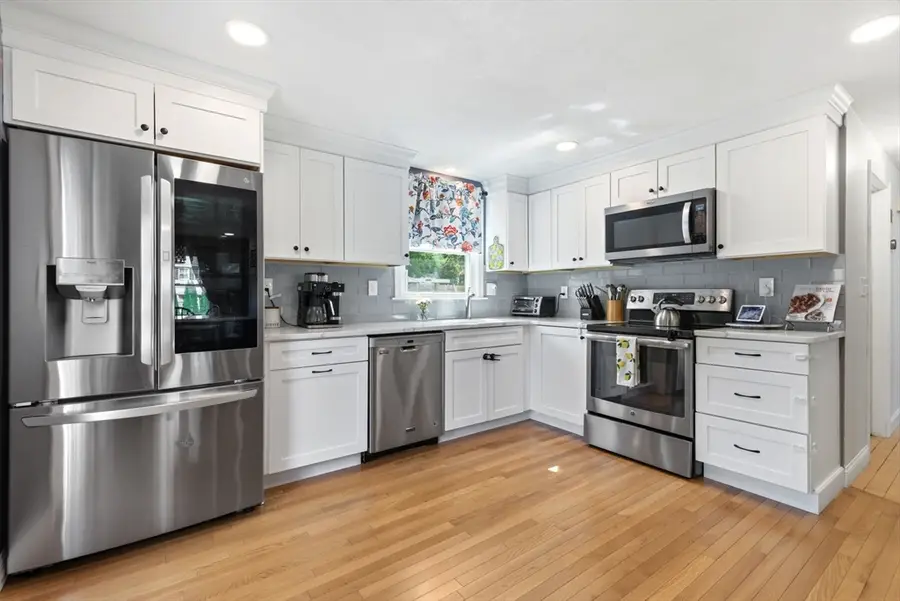 19 Burt Rd, Wilmington, MA 01887 - #3