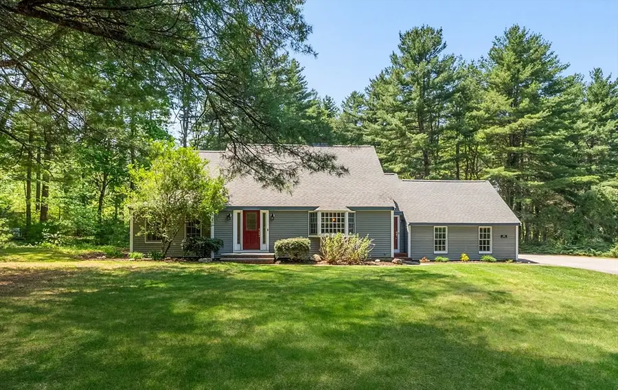 49 Walpole St, Dover, MA 02030 - #2
