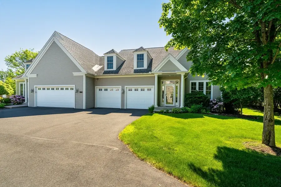 359 Main #1B, Easthampton, MA 01027 - #2