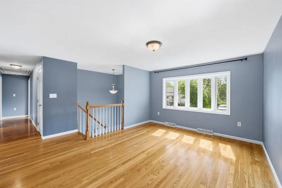 6 Valerie Ave, Billerica, MA 01821 - #2