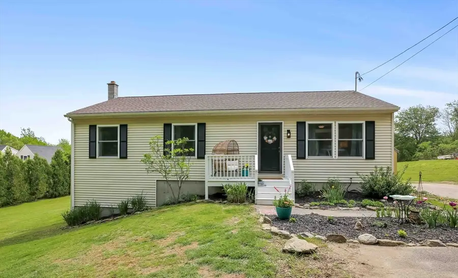 815 Wauwinet Rd, Barre, MA 01005 - #2