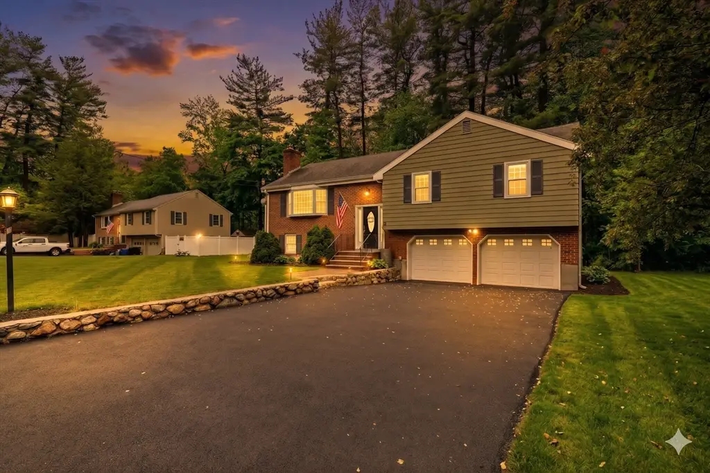5 Ivanhoe Dr., Lynnfield, MA 01940 - #1
