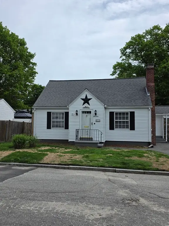 19 Calumet Ave, Worcester, MA 01606 - #2