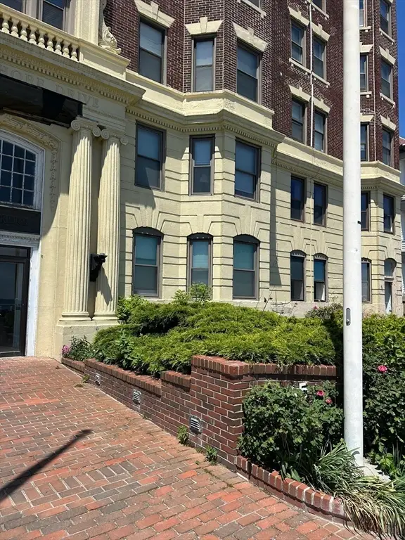 285 Lynn Shore Drive #308, Lynn, MA 01902 - #3