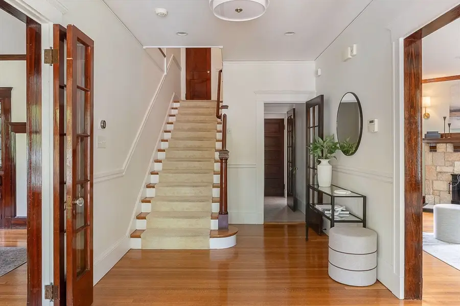 4 Lawrence St, Winchester, MA 01890 - #2