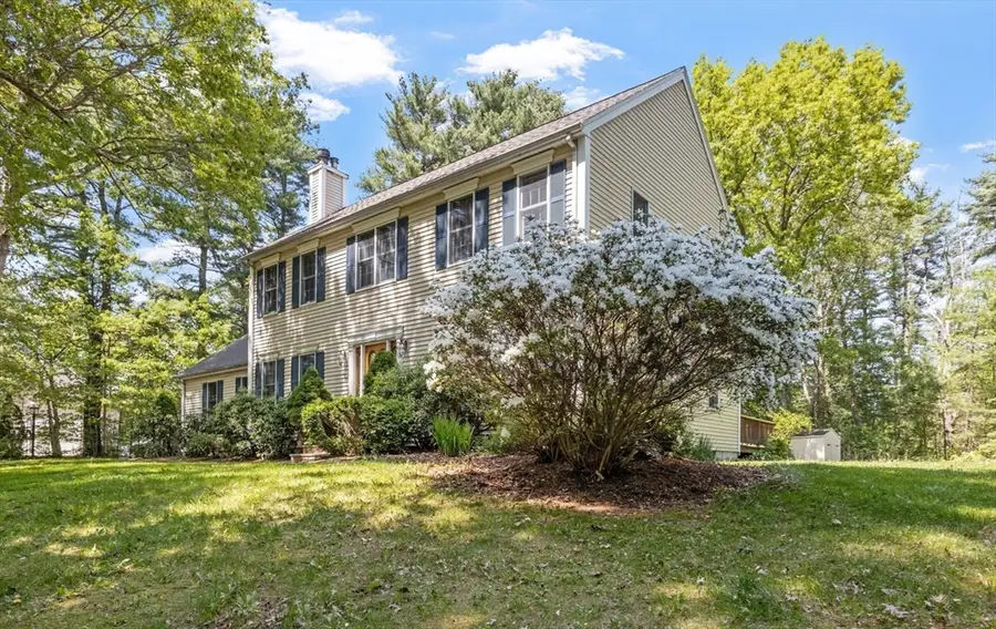 8 Johnson Dr, Lakeville, MA 02347 - #2