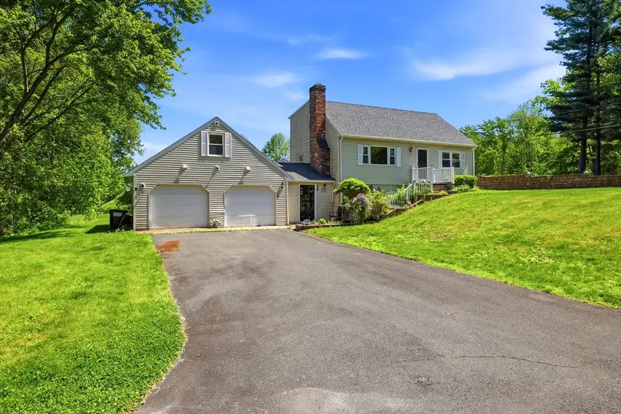 35 Lake Drive, Wilbraham, MA 01095 - #2