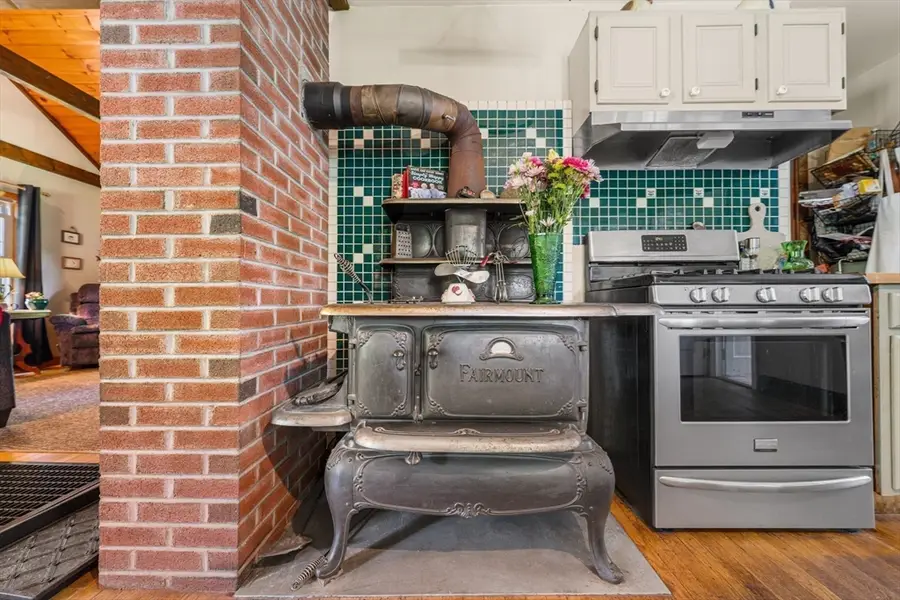 109 Cocasset St, Foxboro, MA 02035 - #3