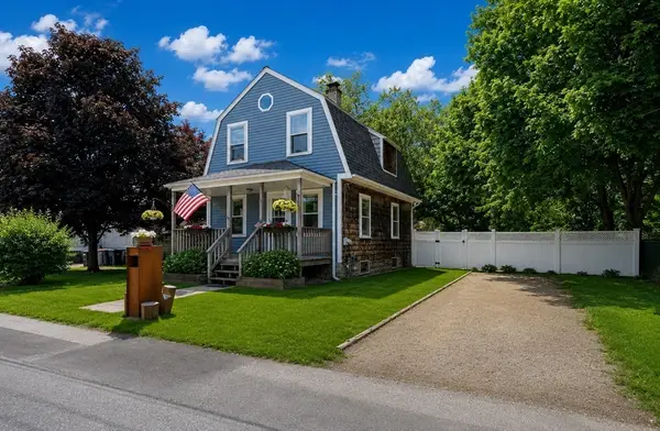 67 Coleman St, Seekonk, MA 02771