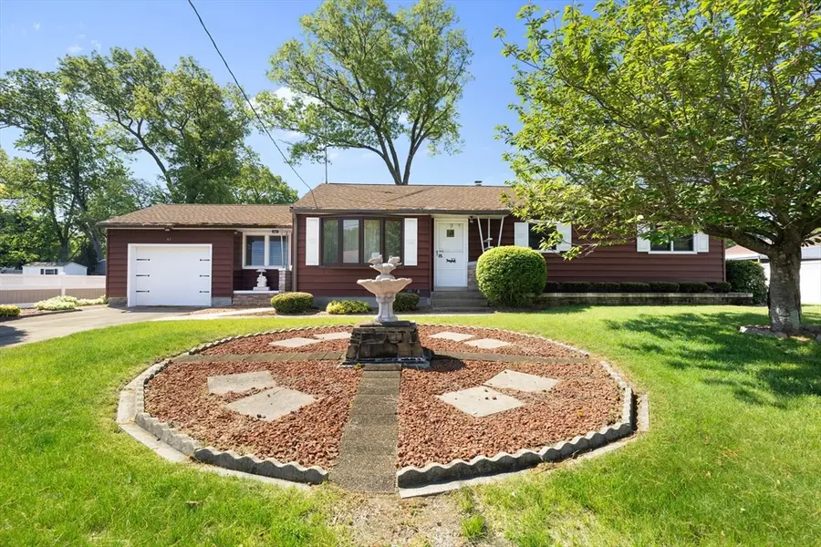 67 Manning St, Chicopee, MA 01020 - #3