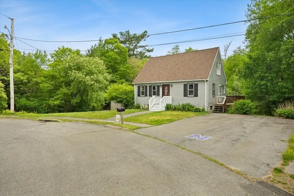 111 Downing Dr, Taunton, MA 02780 - #1