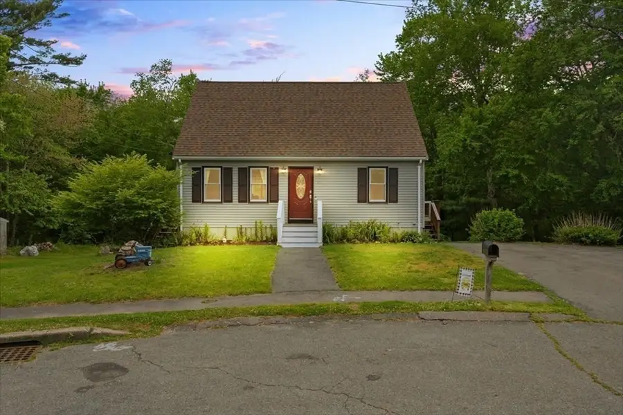 111 Downing Dr, Taunton, MA 02780 - #2