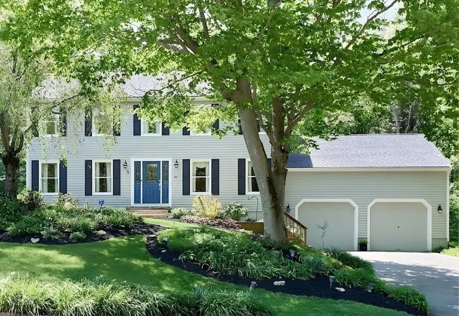 10 Windemere Way, Bridgewater, MA 02324 - #2