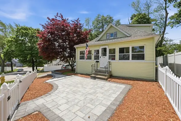 20 Lamar Ave, Worcester, MA 01604