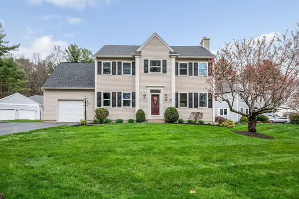37 Beechwood Dr, Haverhill, MA 01832