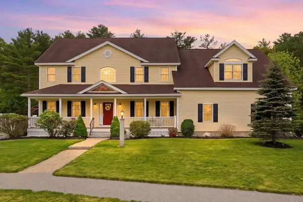 9 Boxwood Rd, Westford, MA 01886