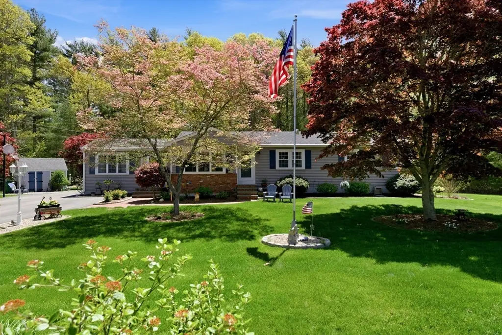 71 Valley St, Pembroke, MA 02359 - #1