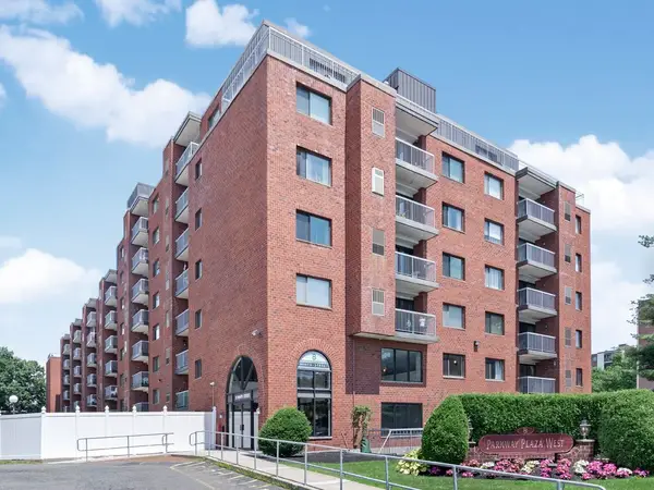 8 Ninth St. #701, Medford, MA 02155