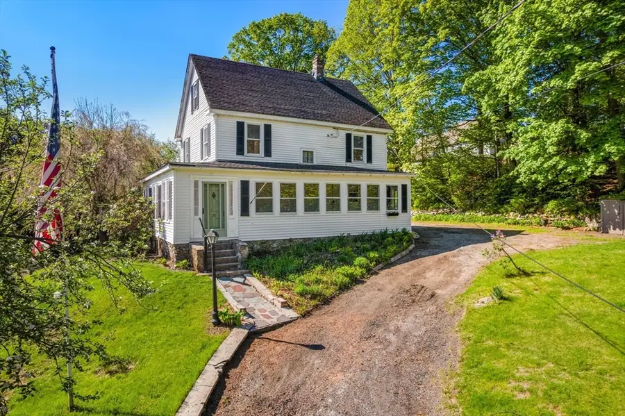 25 Park Street, Southborough, MA 01772 - #3