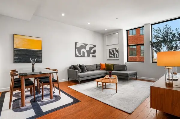 285 Columbus Ave #801, Boston, MA 02116