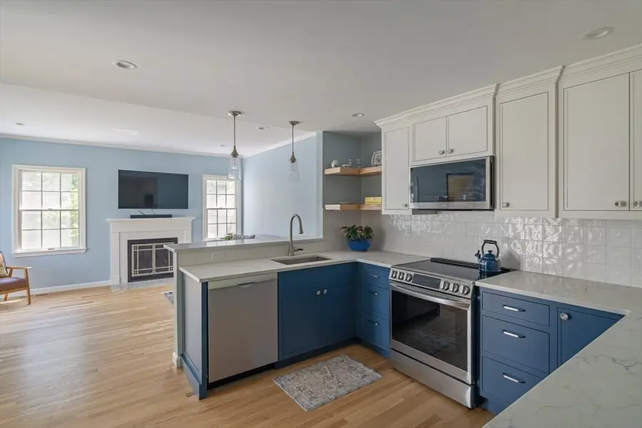 44 Floret Cir #44, Hingham, MA 02043 - #3