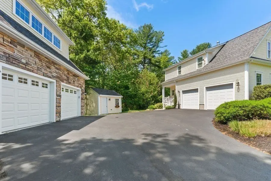 39 Opal Cir, Franklin, MA 02038 - #2