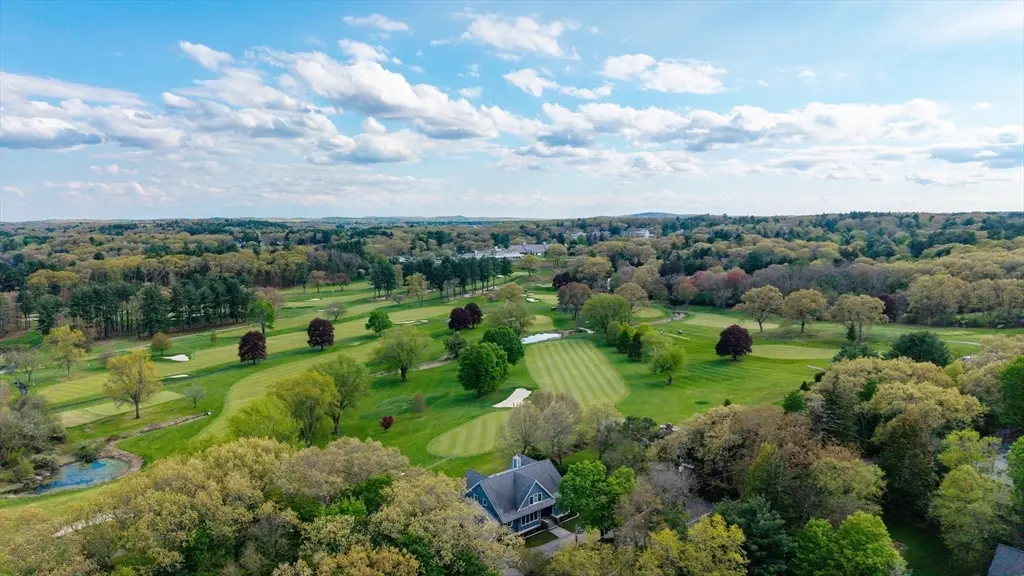 179 Oakland St, Wellesley, MA 02481 - #1