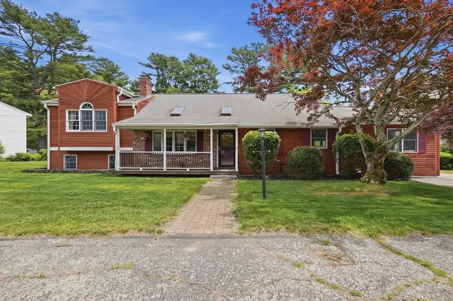 84 Patricia Ln, Weymouth, MA 02190 - #2