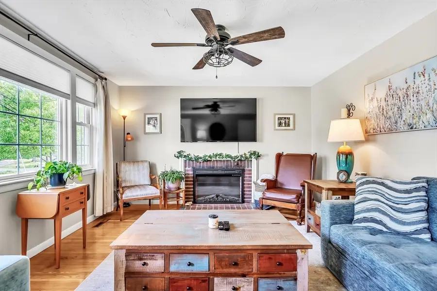 39 Mill St., Burlington, MA 01803 - #2