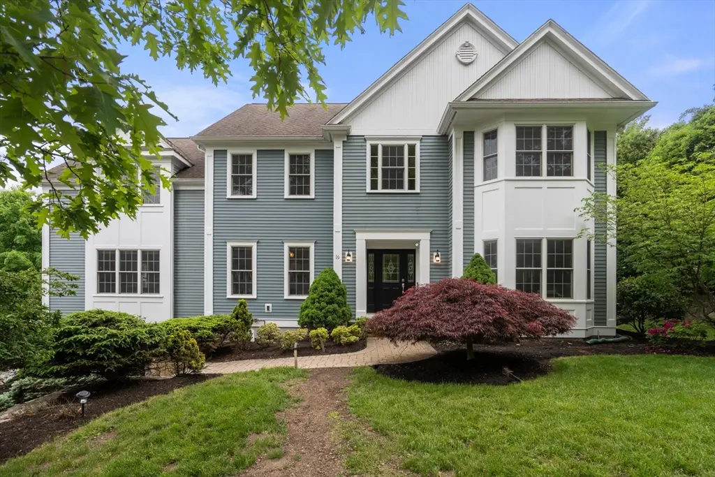 19 Dunedin Rd, Wellesley, MA 02481 - #1