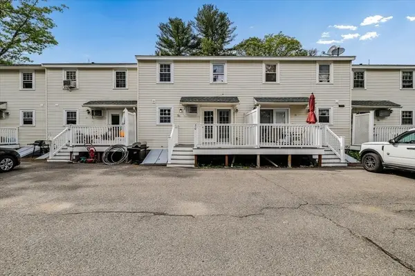 20 Olde Country Village #20, Londonderry, NH 03053