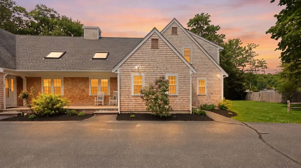 176 Palmer Ave #2, Falmouth, MA 02540 - #1