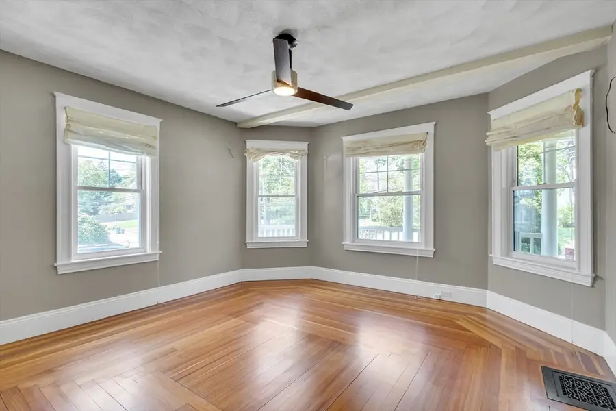 369 Bacon Street, Waltham, MA 02451 - #2