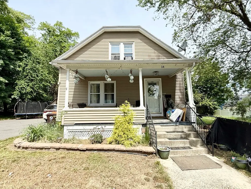 14 Ellington St, Agawam, MA 01001 - #1