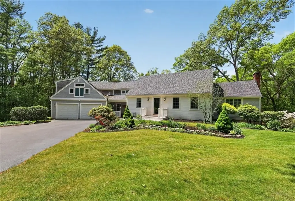 711 West St, Duxbury, MA 02332 - #1
