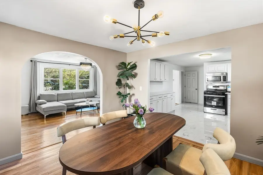 15 Fensmere Rd, Boston, MA 02132 - #3
