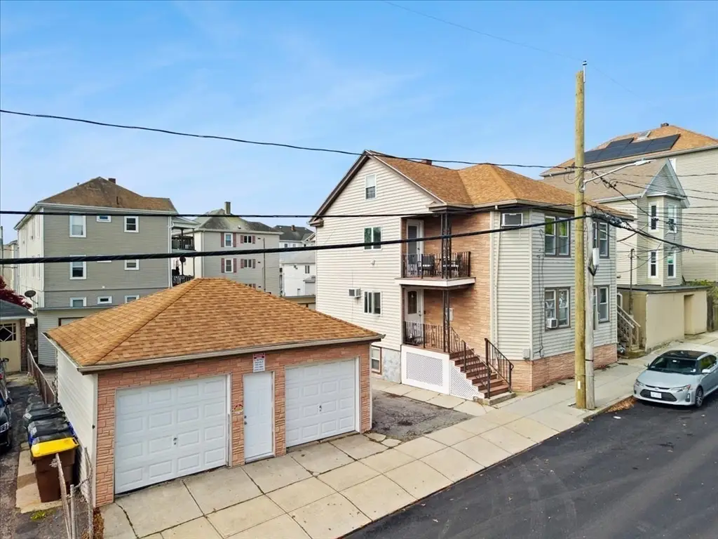 41 Barnes St, Fall River, MA 02723 - #1