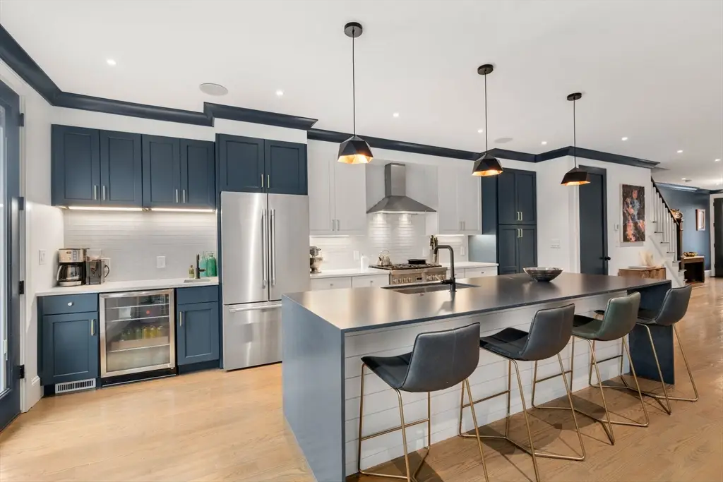 5 Caspian Way #U:2, Boston, MA 02125 - #1