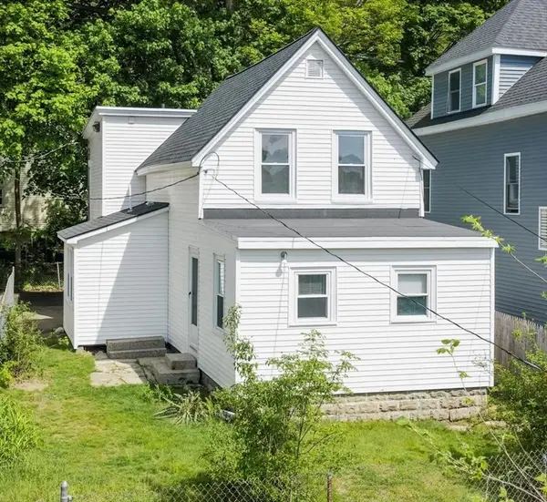 191 High St, Fitchburg, MA 01420