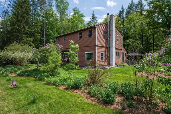 425 Dingle Rd, Worthington, MA 01098