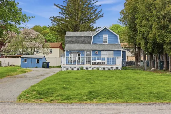 24 Hawley Avenue, Leominster, MA 01453