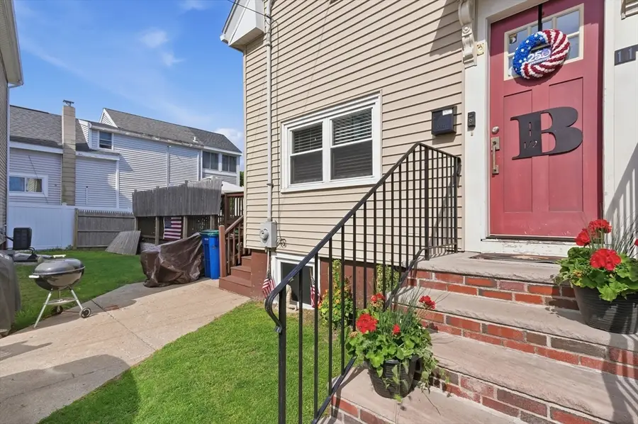 11-1/2 Albion St, Salem, MA 01970 - #3