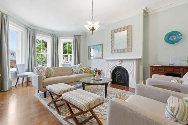 419 Main Street, Boston, MA 02129