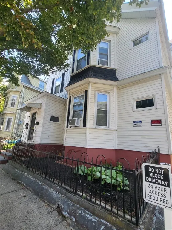 9 Hamilton Ave, Lynn, MA 01902 - #1