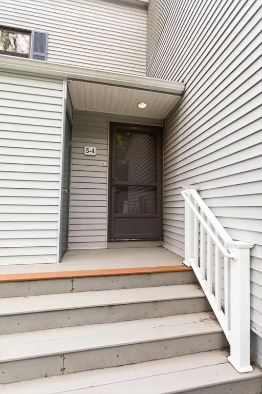 5 Rolling Hill #4, Lenox, MA 01240 - #3