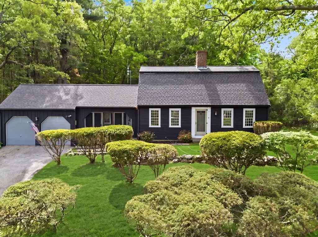 41 Pike St, Tewksbury, MA 01876 - #1