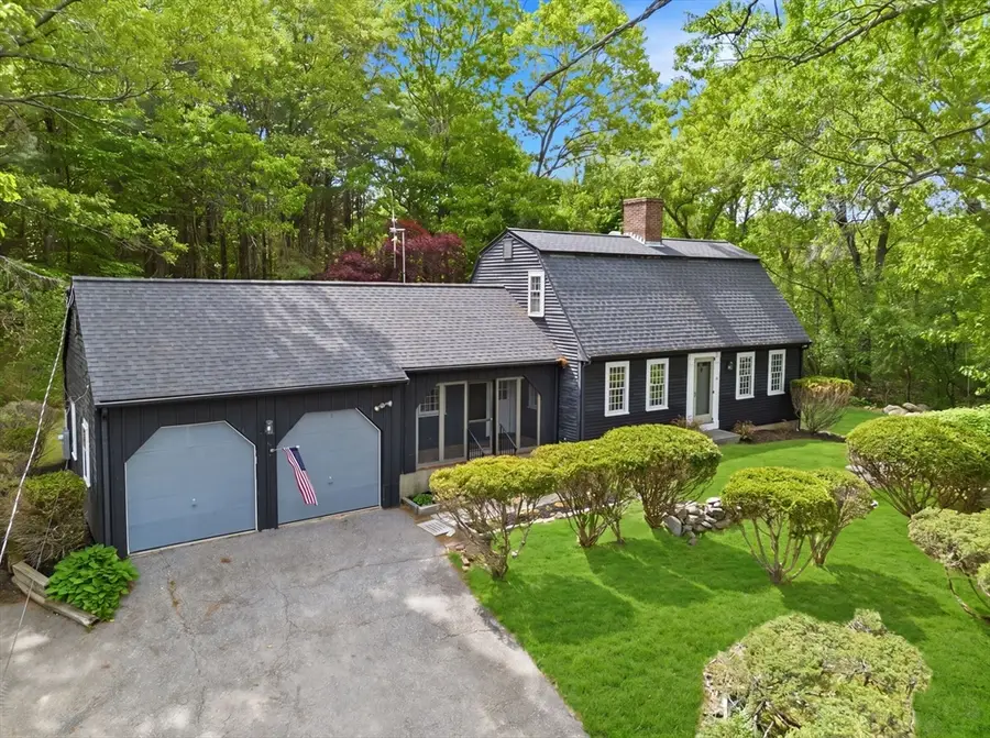 41 Pike St, Tewksbury, MA 01876 - #3