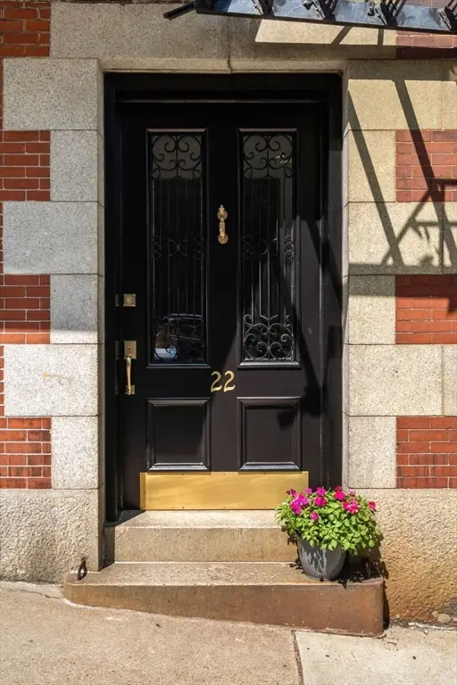 22 Monument Square #1, Boston, MA 02129 - #2